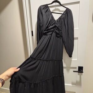 Elegant Black Maxi Dress